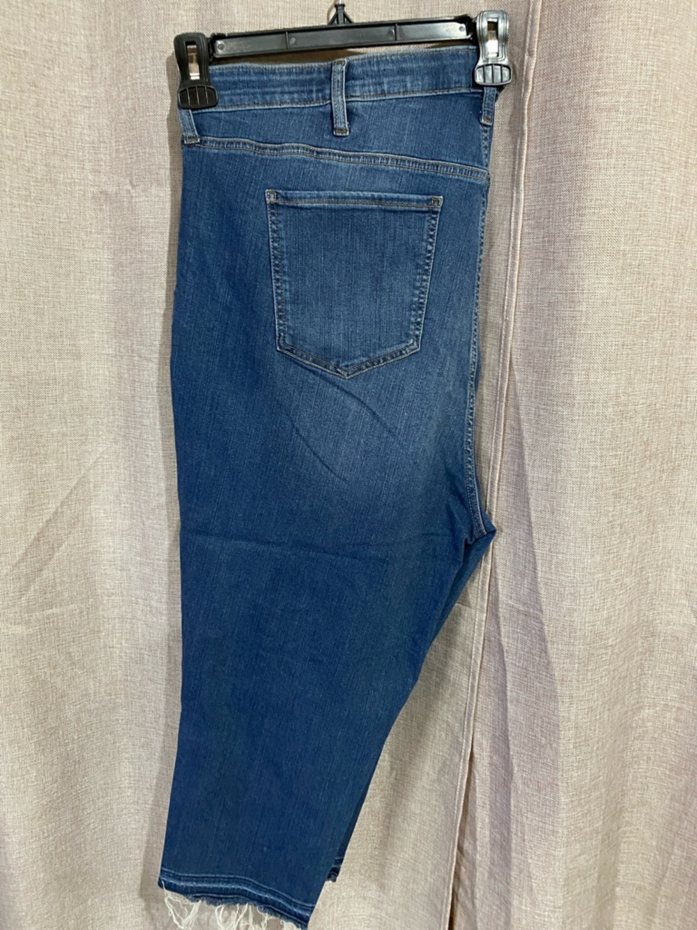 torrid Dark Blue Distressed Ankle Cropped Jeans - Picture 3 of 6